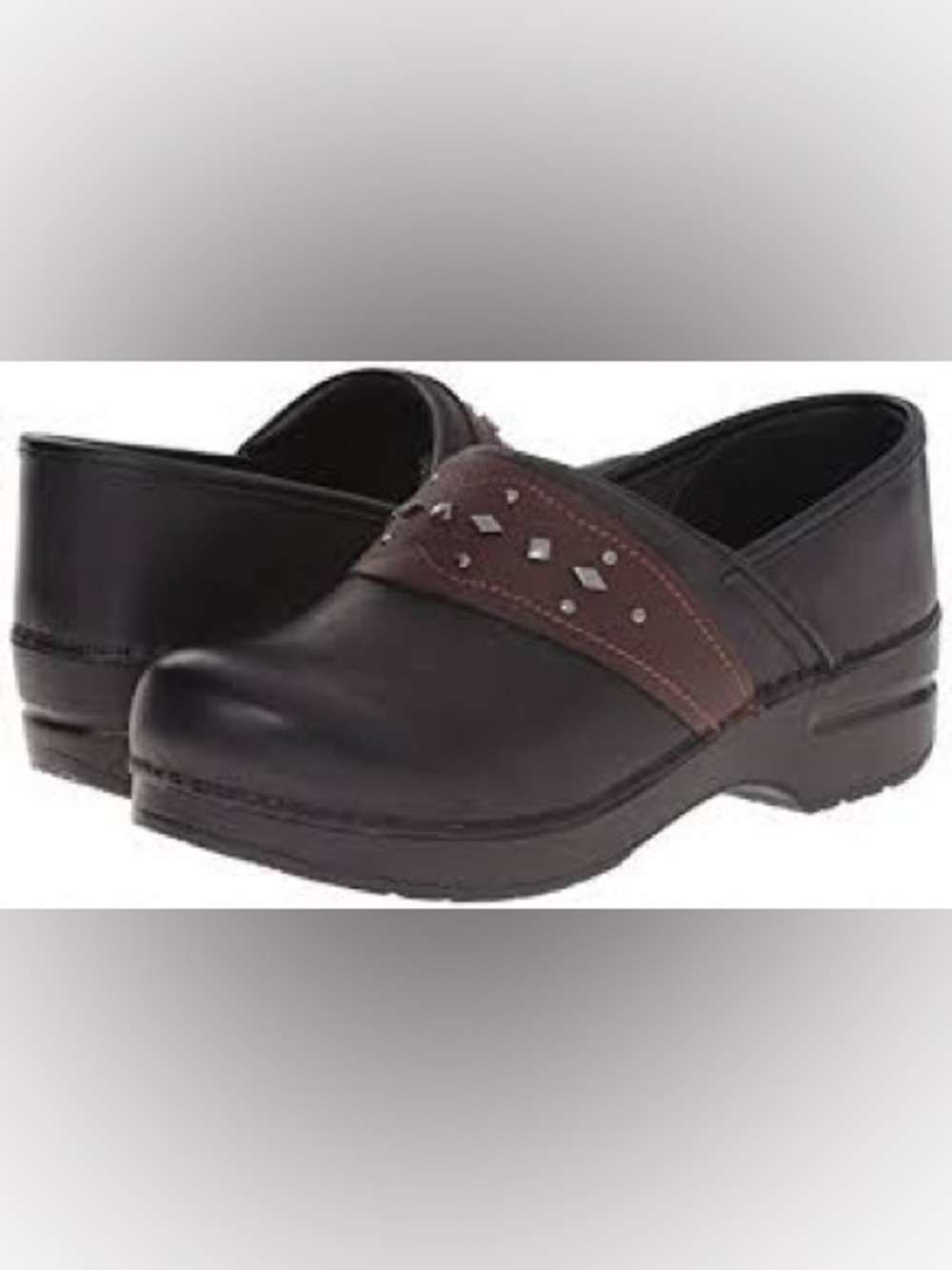 Dansko clog pavan stapled stud brown black size 40 milled leather lightly worn